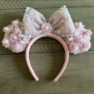 VGUC previously owned Disney parks ears headband
